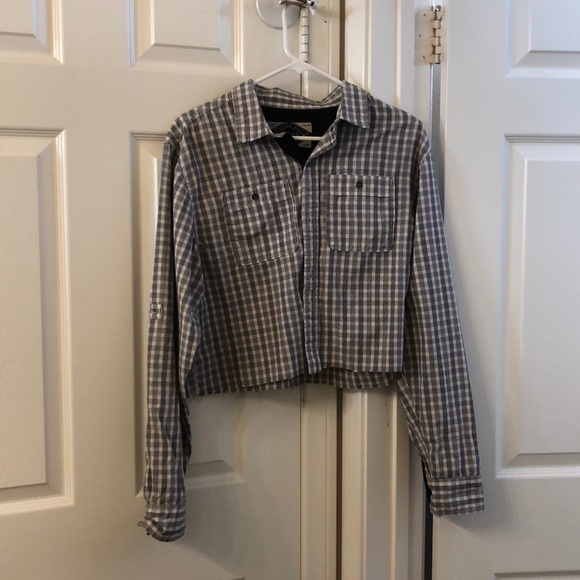 Cropped Flannel - Picture 2 of 4